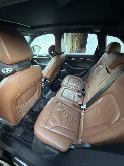 Audi Q5 premium plus