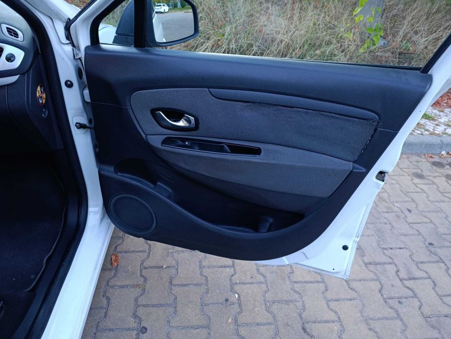 Renault Grand Scenic 1.5 dCi 2012