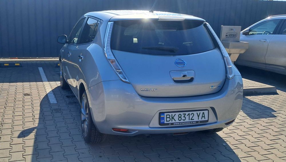 Nissan Leaf 2014