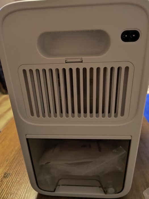 YP2318 DEHUMIDIFIER elektryczny osuszacz POWIETRZA 

Produk