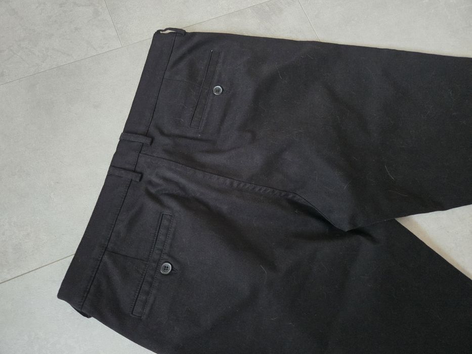 Czarne bawełniane chinosy 176cm/90cm
