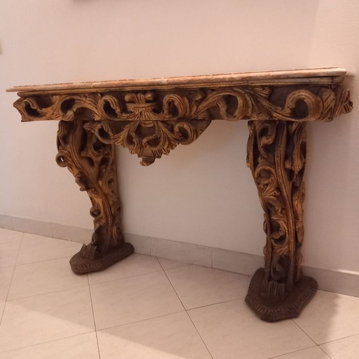 Credencia com espelho