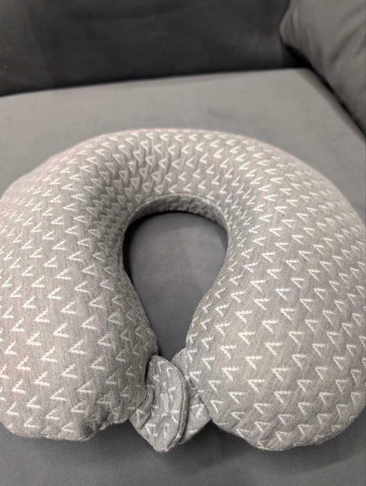 Подушка для шиї 30x33x9см WELLPUR STRANDA