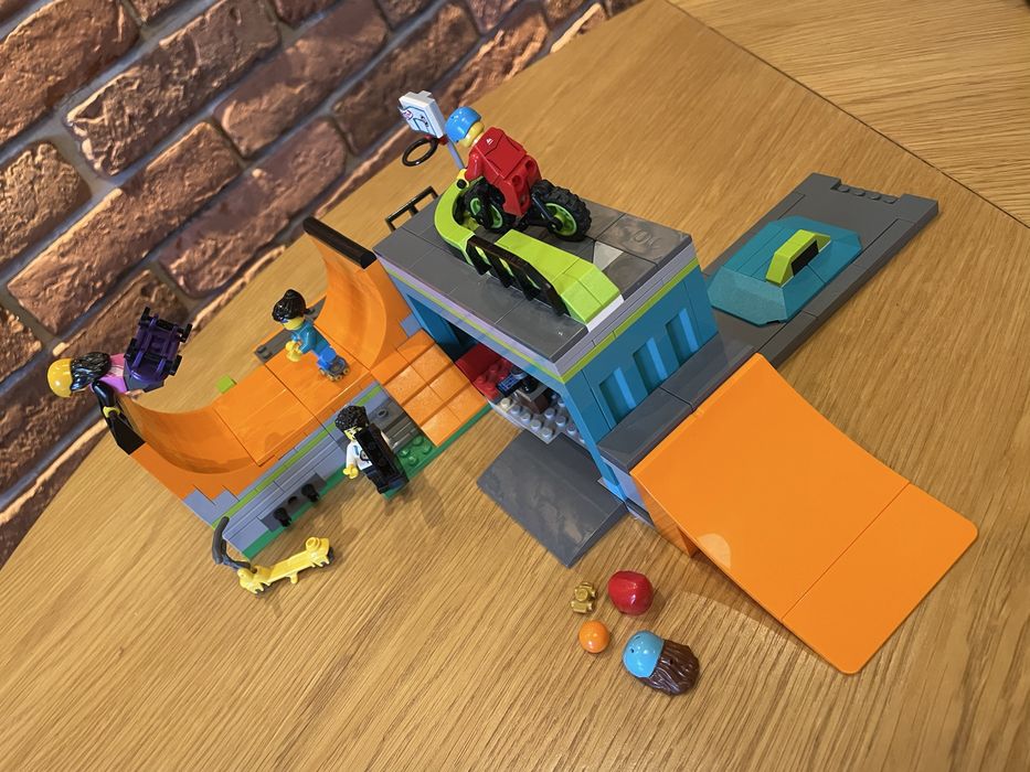 LEGO City 60345 – Skate Park | Zestaw kompletny | Stan idealny