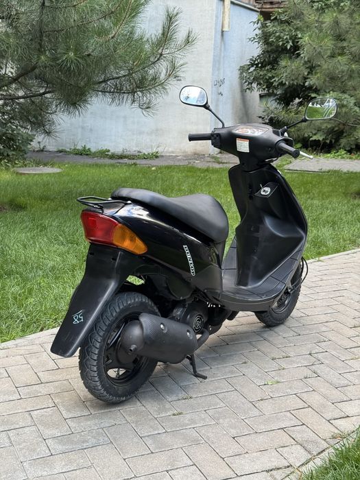 Скутер,мопед Suzuki Lets 3 бабочка Контейнер