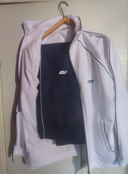 Унисекс Nike костюм S-M-L біло синий й