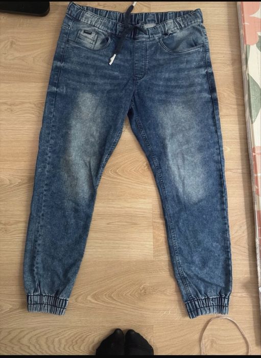 Spodnie joggery cropp w30/L32