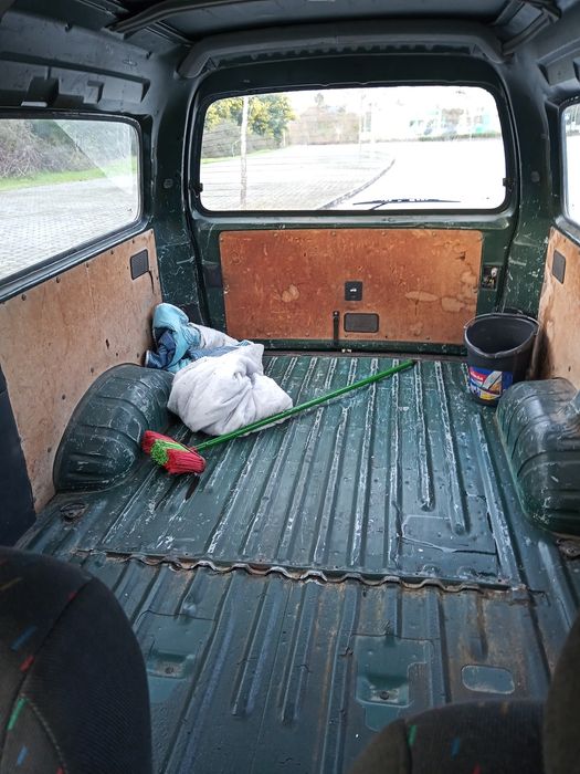 faço pequenas mudanças apenas em Viseu e arredores ...