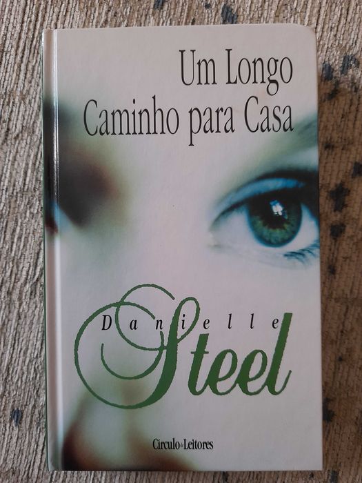Um Longo Caminho Para Casa, Danielle Steel