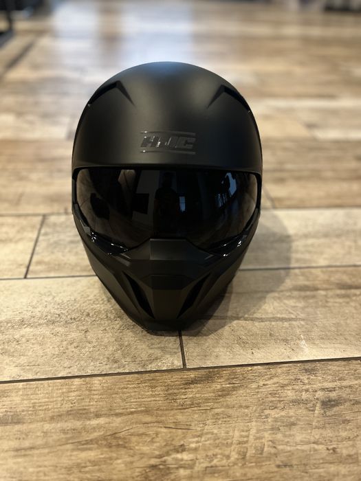 Kask HJC i20 rozm. XS czarny mat