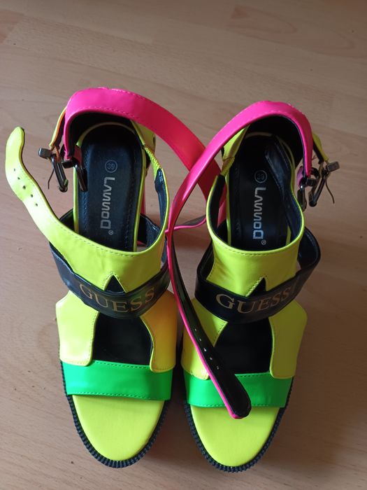 Kolorowe buty obcasy wysokie słupek neonowe buty 39