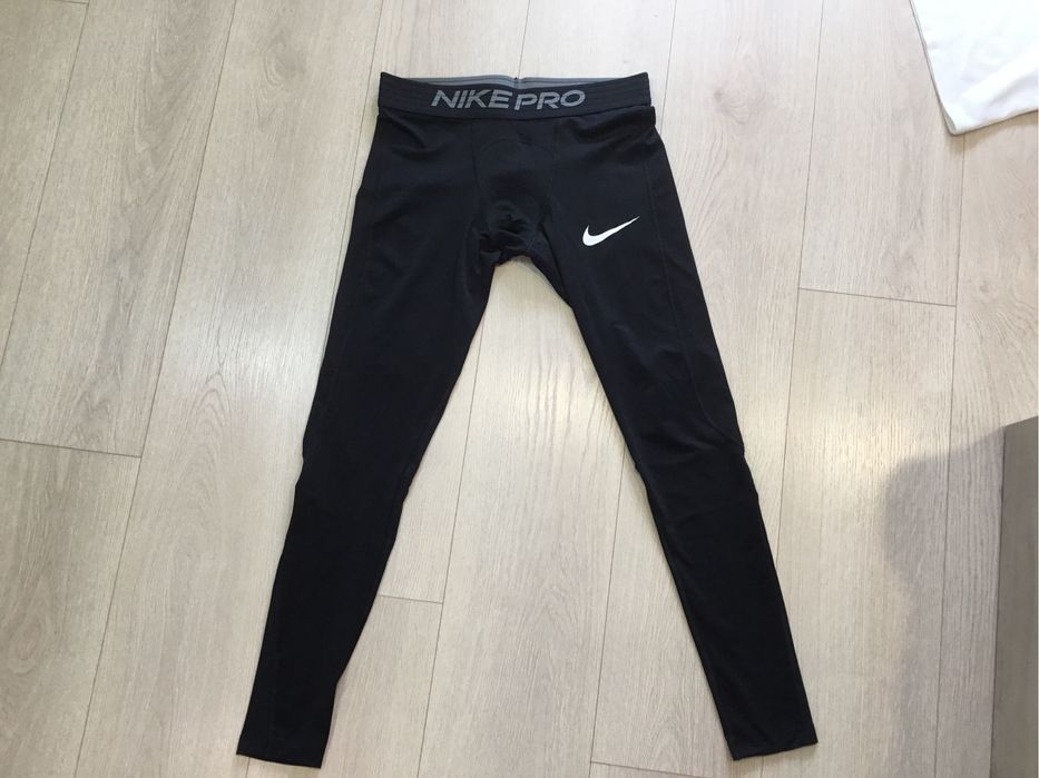 Продам компресійні треки лосини велосипедки Nike Pro розмір M