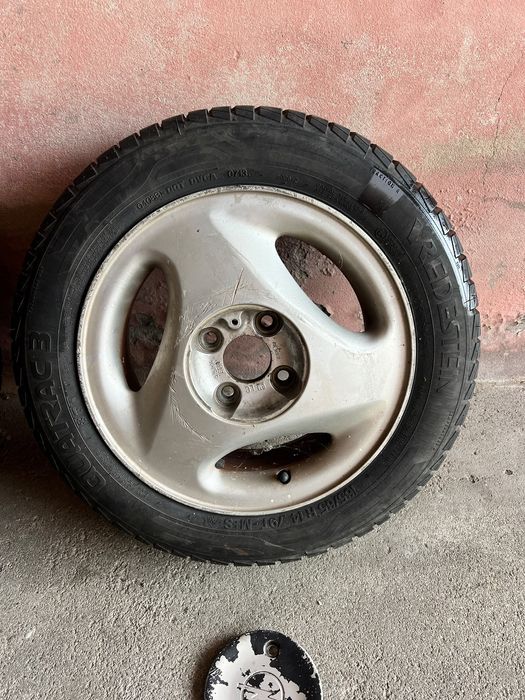 Jantes especiais opel  4x100 pneus NOVOS