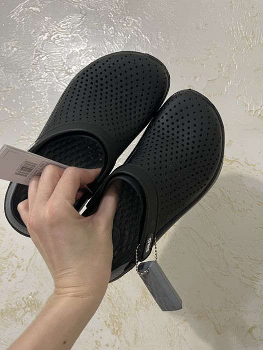 Уцінка crocs literide black крокси чорні лайтрайд 36