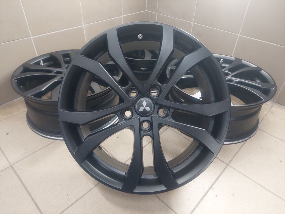Оригінальні легкосплавні диски Mitsubishi Toyota R18 5×114.3