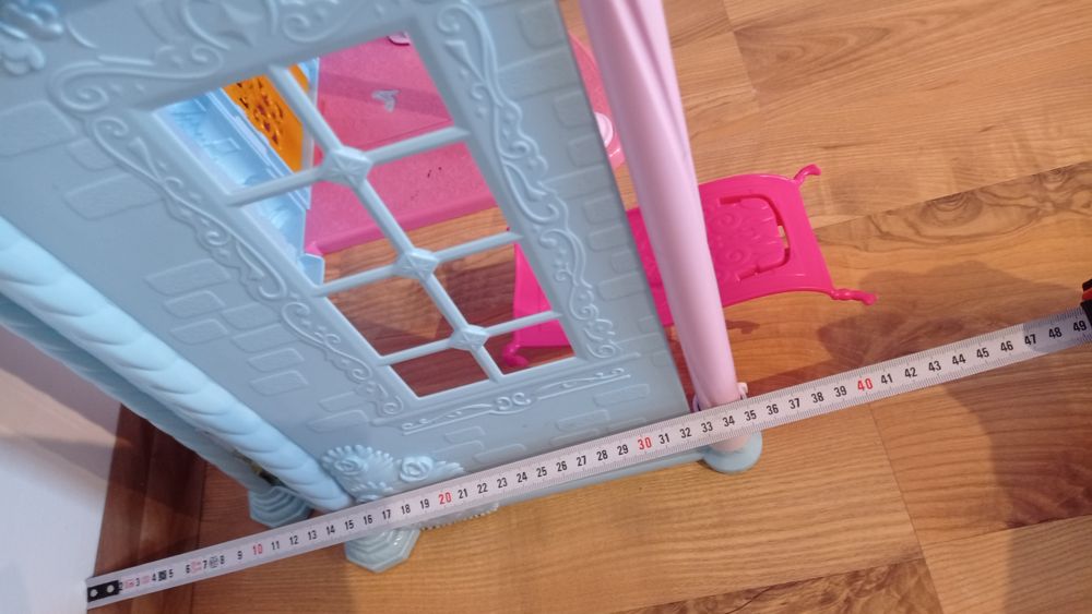 Zamek dla lalek Barbie