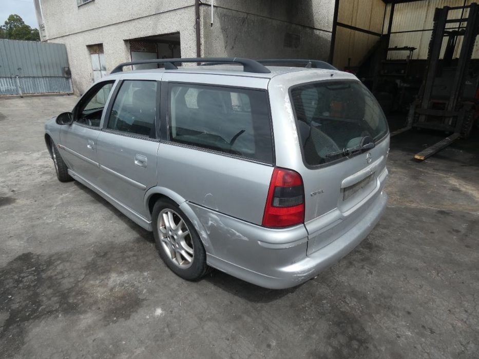 Opel Vectra 1996 - 2001 para peças
