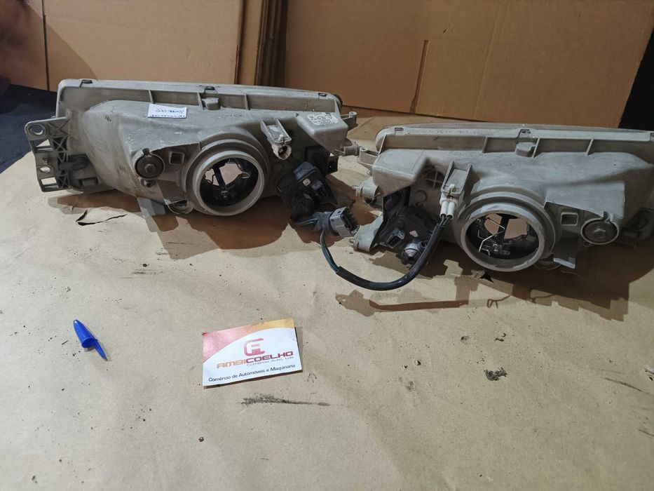 Ref017 farois mitsubish lancer farolins skoda fabia 01 farolins megane