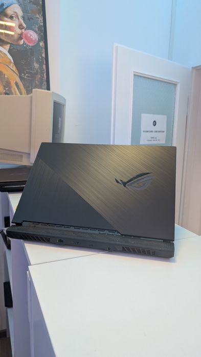 Laptop ASUS ROG Strix G531GW i9-9980HK/32Gb/RTX2070/512Gb