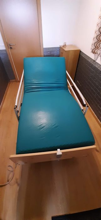 Cama articulada + colchão ortopédico + colchão ati-escara