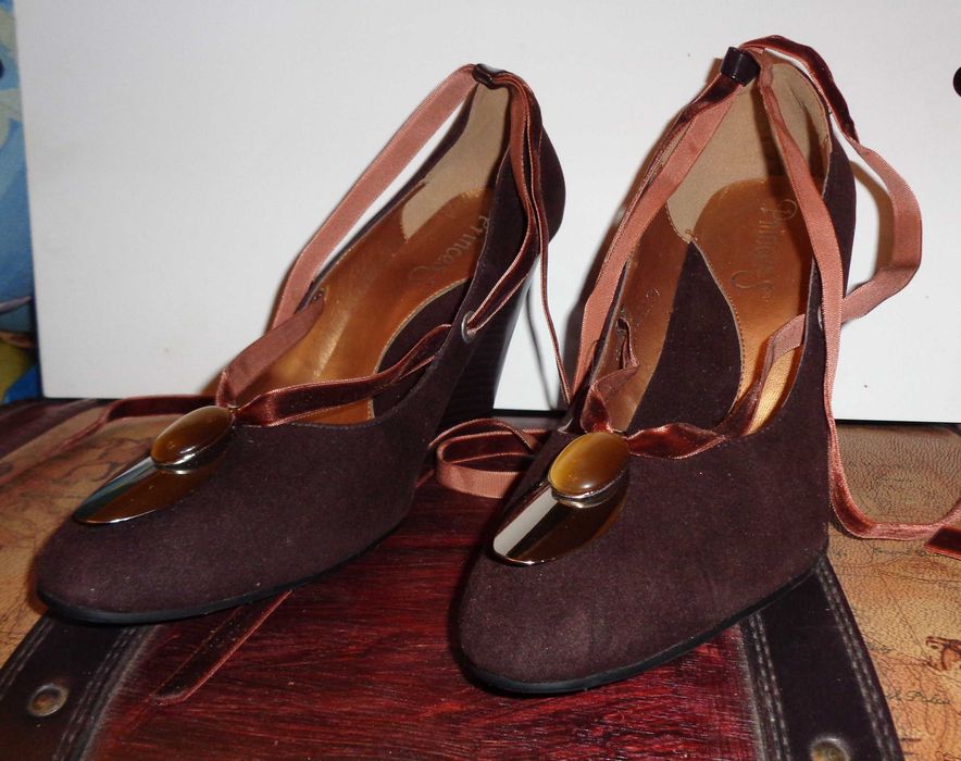 Гламурные туфли бархатные танкетка каблук шоколад