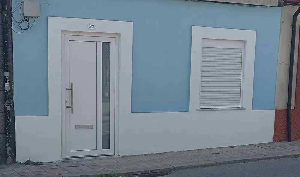 Moradia/Casa T5 Térrea em Campanhã
