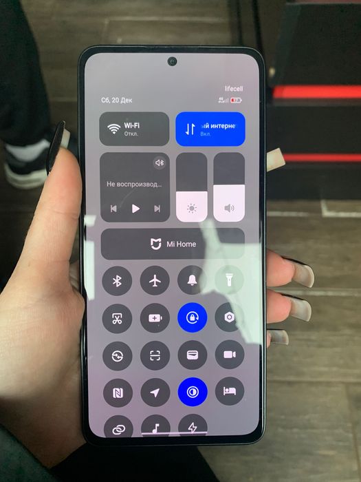 Продаю Redmi Note 13