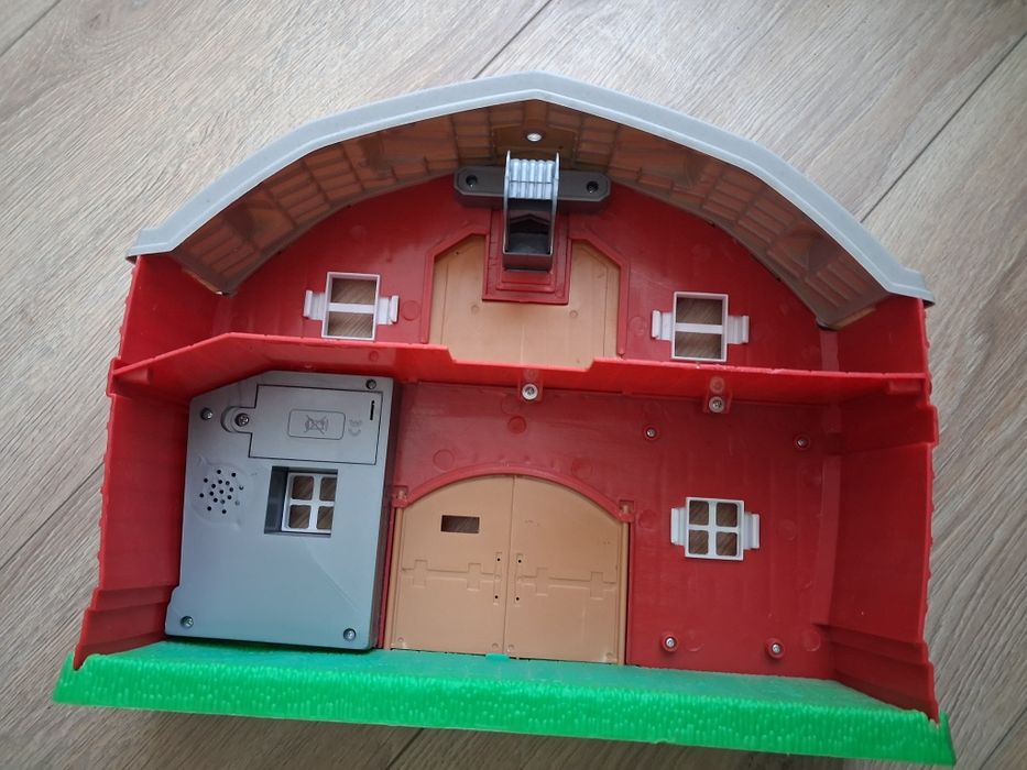 Domek farma z efektami dźwiękowymi