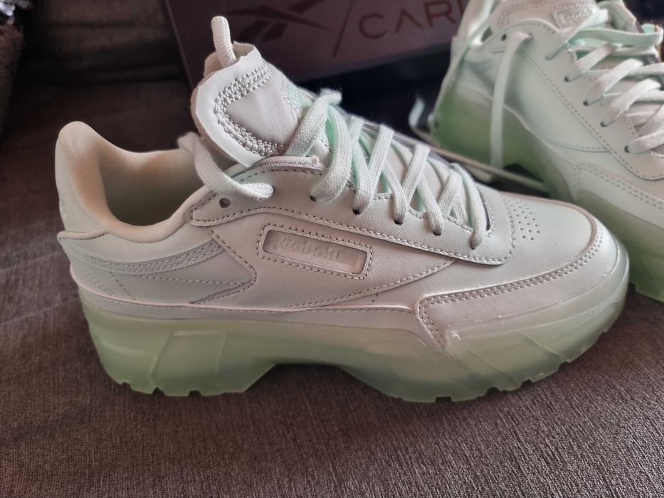 Ténis Reebok exclusivo Cardi B