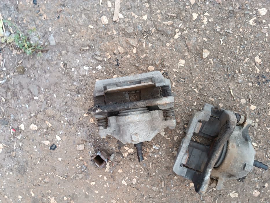 Продам суппорта на Газель