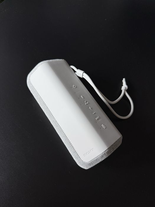 Głośnik Sony XE200 stan doskonały