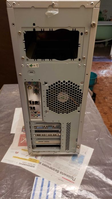 робочий персональний комп'ютер ПК у зборі Chieftec Giga GX-01SL