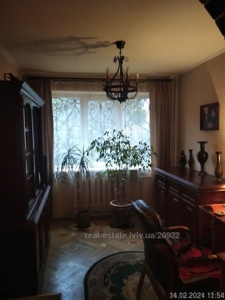 Продаж будинку Виговського