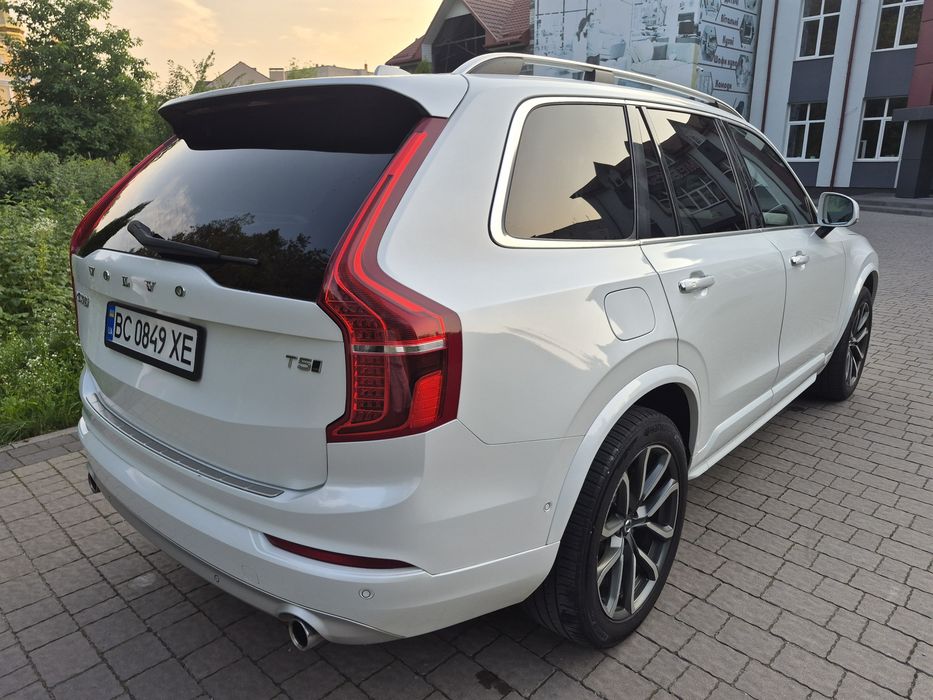 VOLVO XC 90 2017