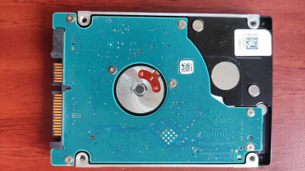 Seagate Laptop SSHD 1TB ST1000LM014 8GB NAND Flash 2.5
