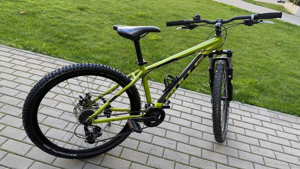 Rower Marki Bulls 27,5 Cali W pięknym kolorze i Bdb stanie.