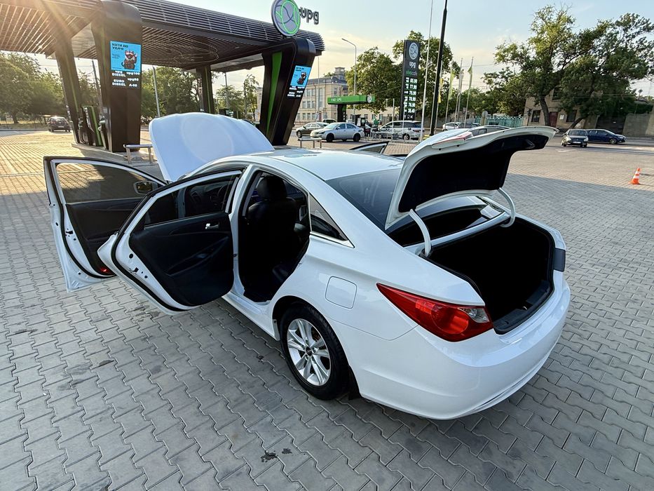 Продам новую Hyundai Sonata