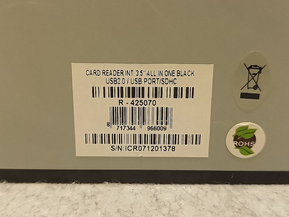 Czytnik kart pamięci 3,5" USB 2.0