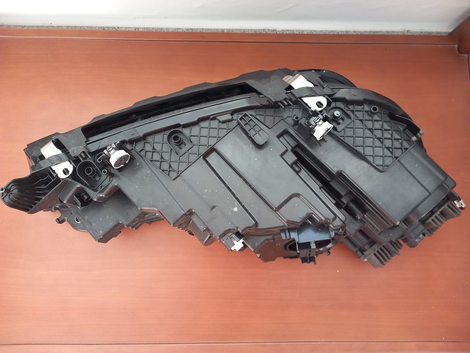 Farol BMW iX Full LED Matrix esquerdo/direito