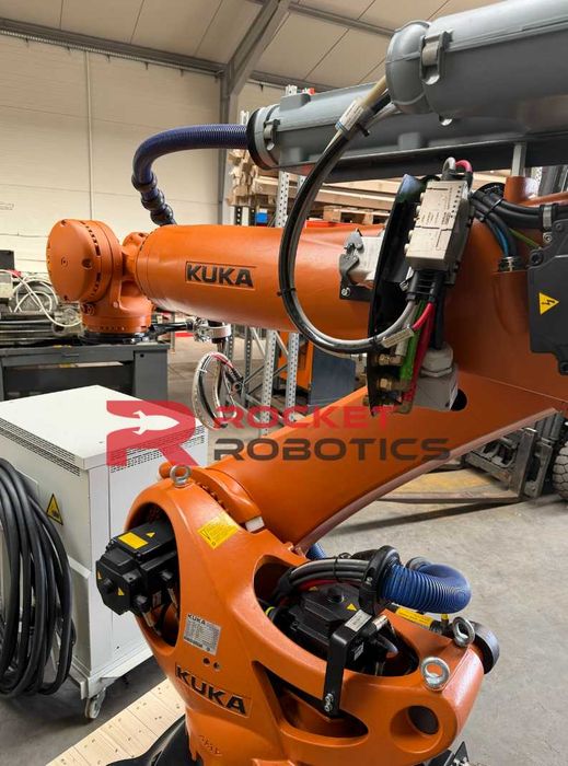 Robot KUKA KR 210 R3100 ultra, kontroler KR C4, sprawdzony z gwarancją