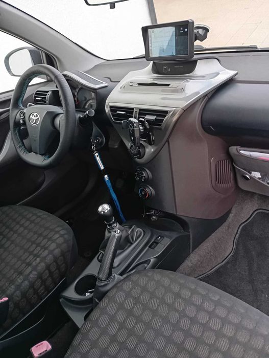 Toyota iq nacional ( impecavel]
