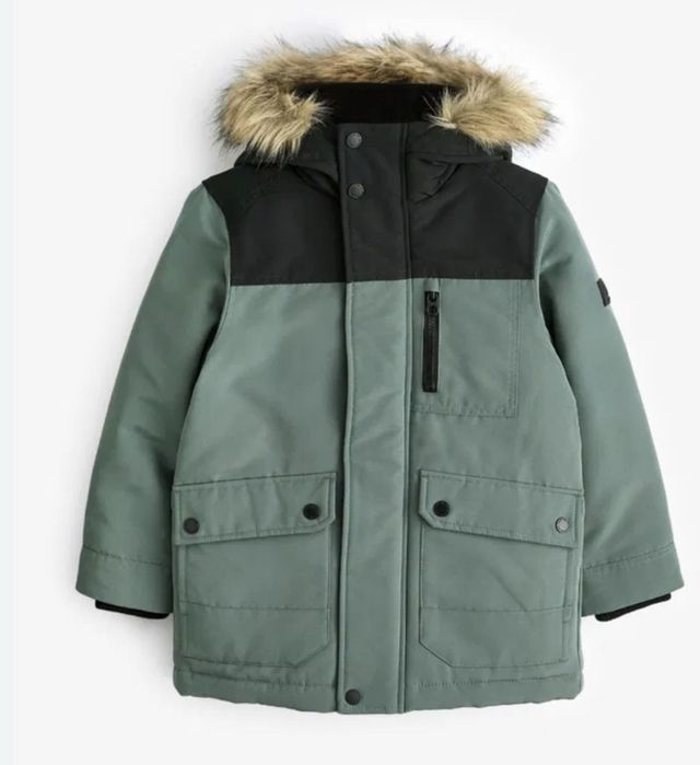 Куртка зимова на хлопчика Next 134р