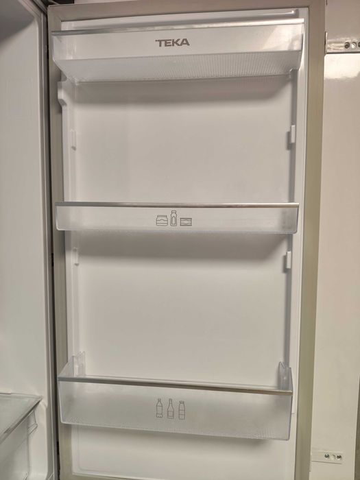 Frigorífico encastrado Teka