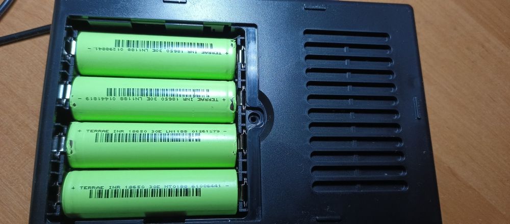 ДБЖ для роутера до 6год.праці (DC1018L на 4x18650)