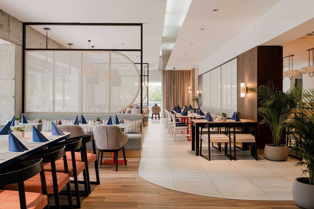 Apartament Szept Morza 100 m morze 2 pokojowy aneks balkon Hotel Royal