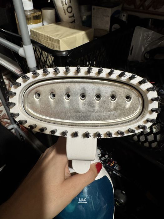 Ferro de engomar a vapor