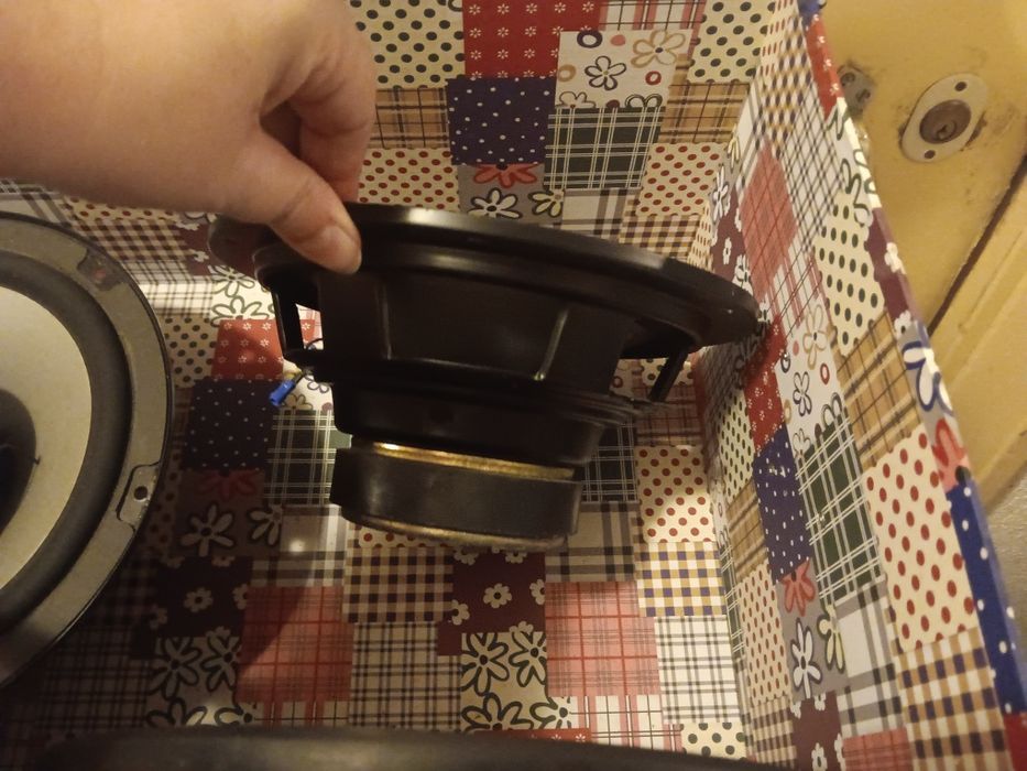 Colunas pionner para carro