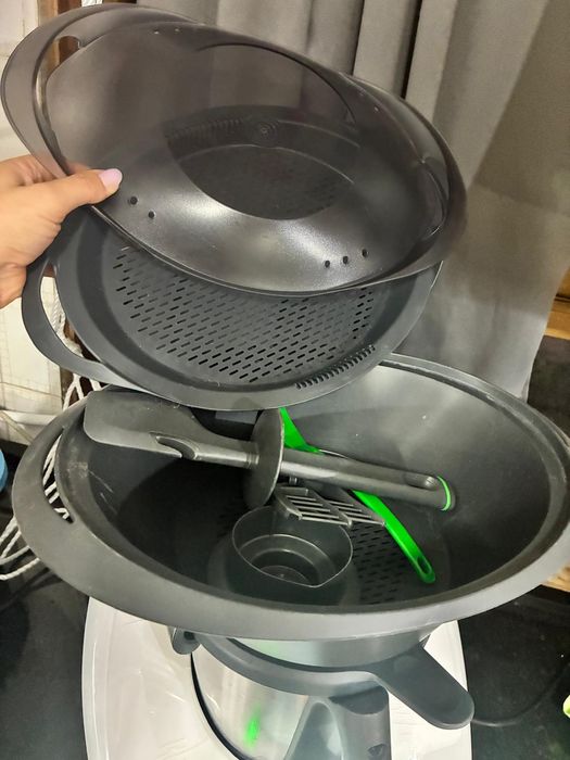 Vendo Bimby com acessórios e saco de transporte