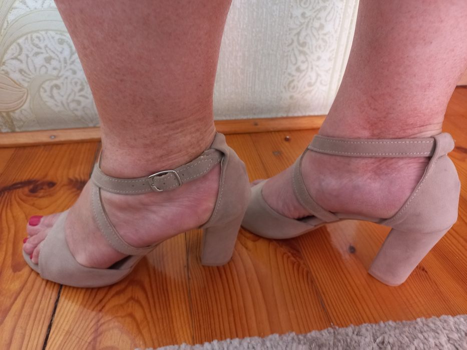 Buty sandaly rozm.40 Nowe!