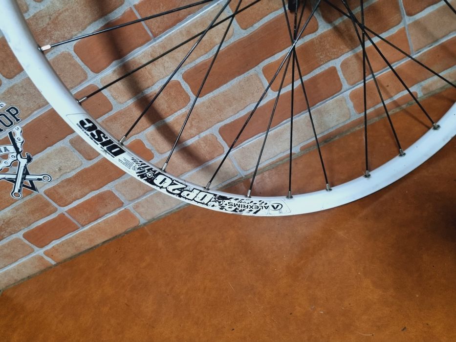 Par rodas DH 26 2x